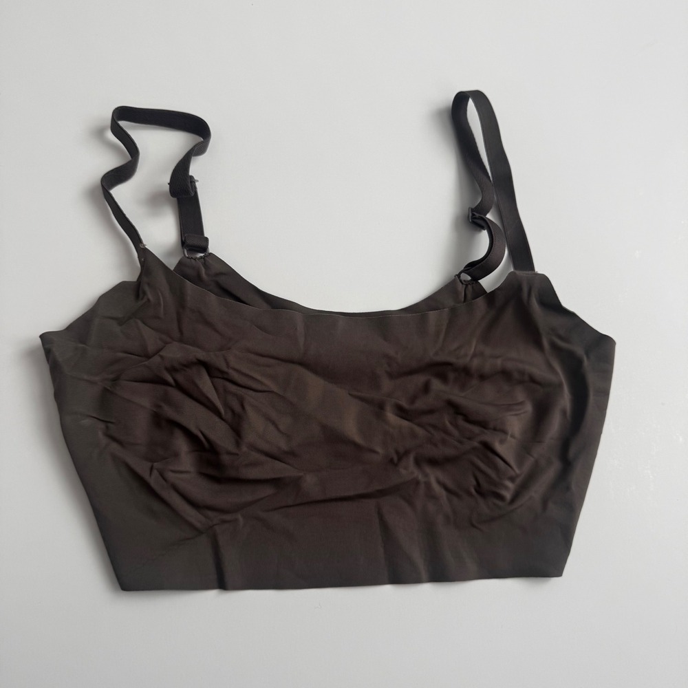 True&Co Womens Seamless Wireless Bralette‎ Medium Brown Adjustable Strap Comfort